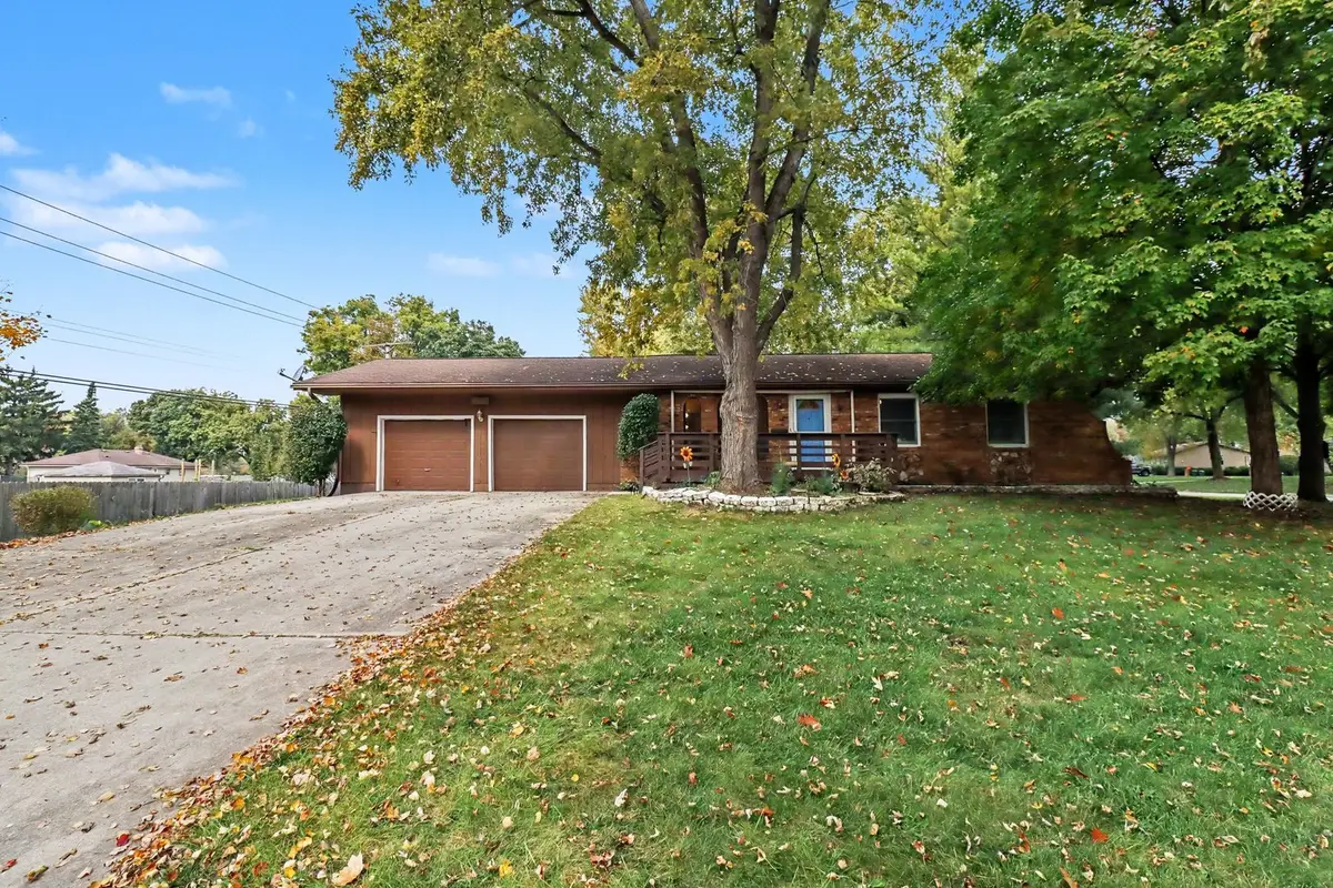 3050 76th Street, Woodridge, IL 60517 - #1