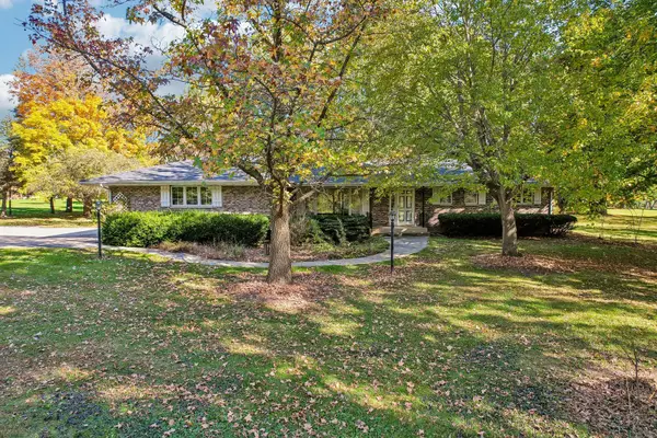 9516 N Clark Road, Richmond, IL 60071
