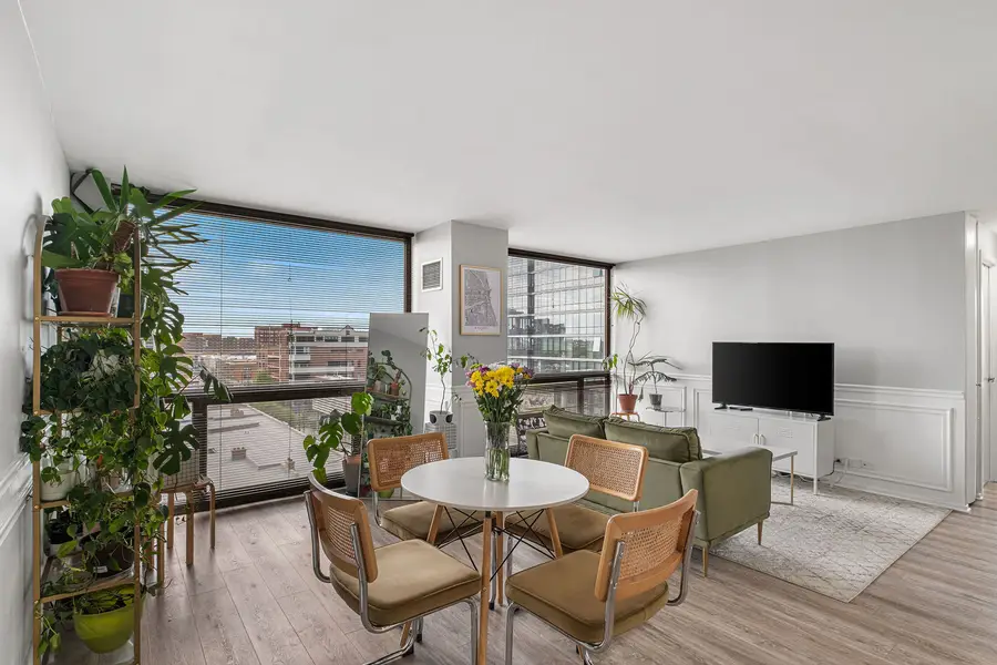 4343 N Clarendon Avenue #817, Chicago, IL 60613 - #3