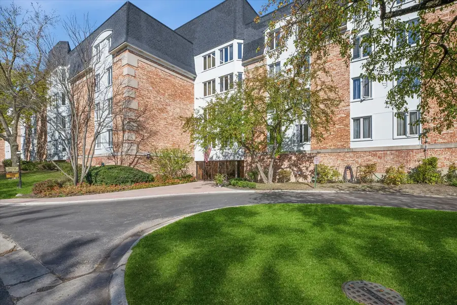200 Lake Boulevard #438, Buffalo Grove, IL 60089 - #2