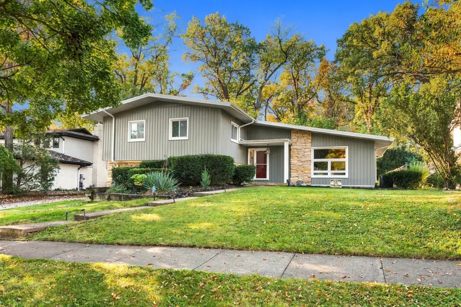 1161 Barneswood Drive, Downers Grove, IL 60515 - #3