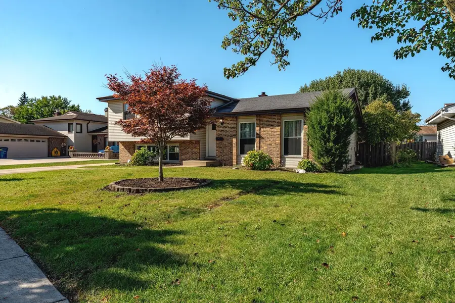 100 S Mill Meadow Lane, Addison, IL 60101 - #3