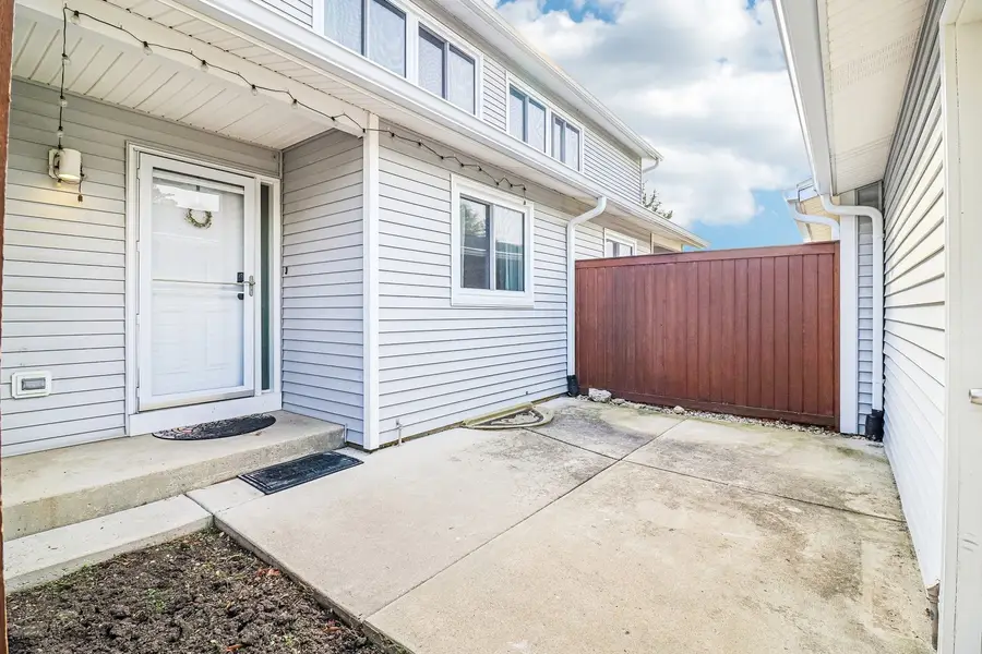 335 Dogwood Terrace, Buffalo Grove, IL 60089 - #3