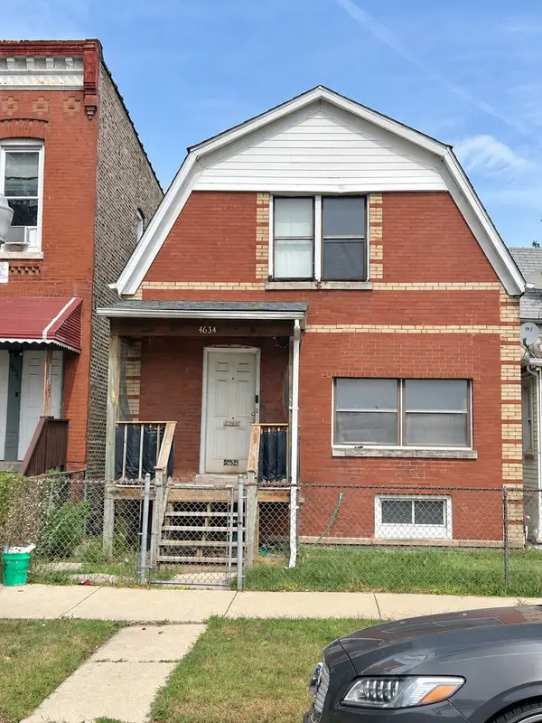 4634 W Ohio Street, Chicago, IL 60644
