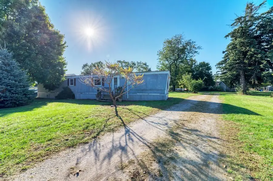 529 E Mesa Drive, Godley, IL 60407 - #2