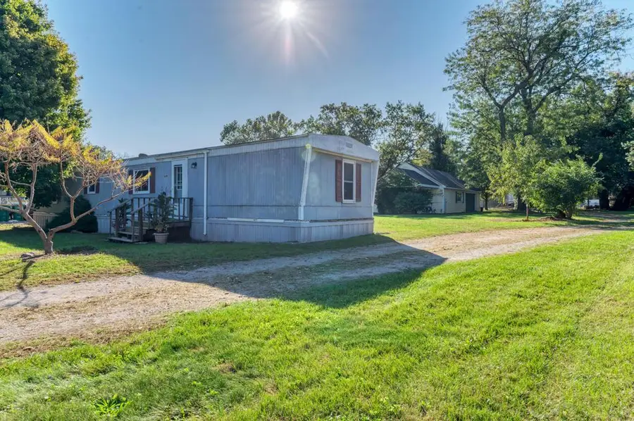 529 E Mesa Drive, Godley, IL 60407 - #3