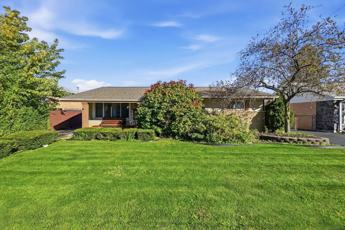 7639 Stickney Avenue, Bridgeview, IL 60455 - #1
