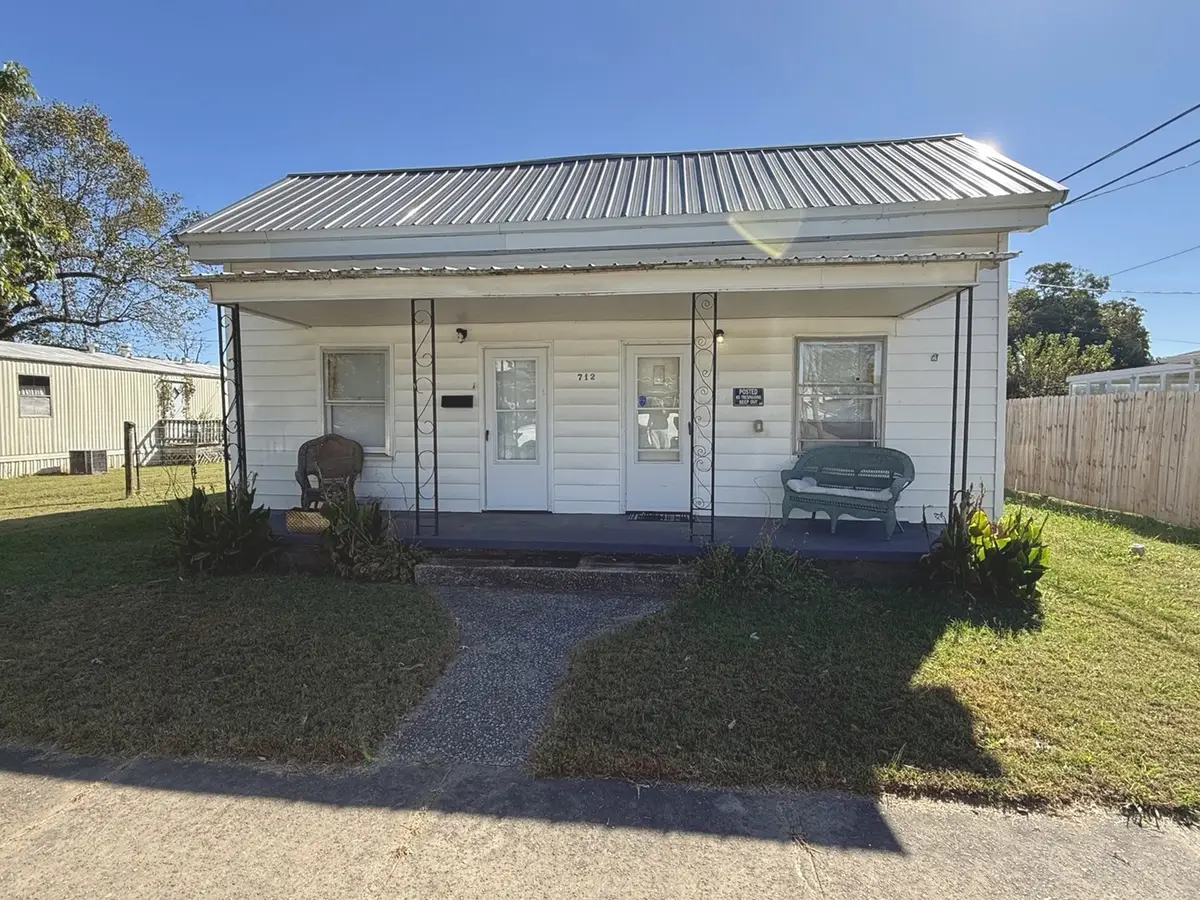 712 Catherine Street, Metropolis, IL 62960 - #1