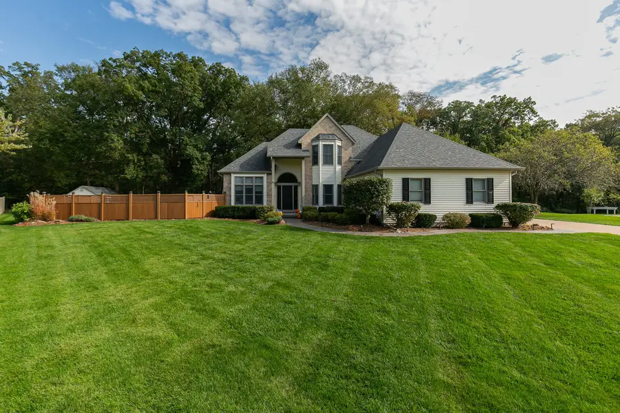65 Barrington Circle, Hampton, IL 61256 - #2