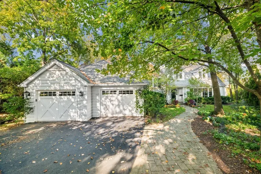 361 N Deere Park Drive E, Highland Park, IL 60035 - #3