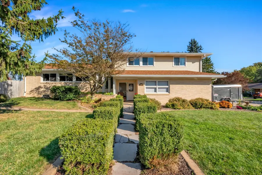 3105 11th Avenue A, Moline, IL 61265 - #2