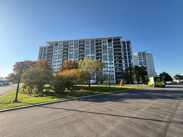 8809 W Golf Road #9I, Niles, IL 60714