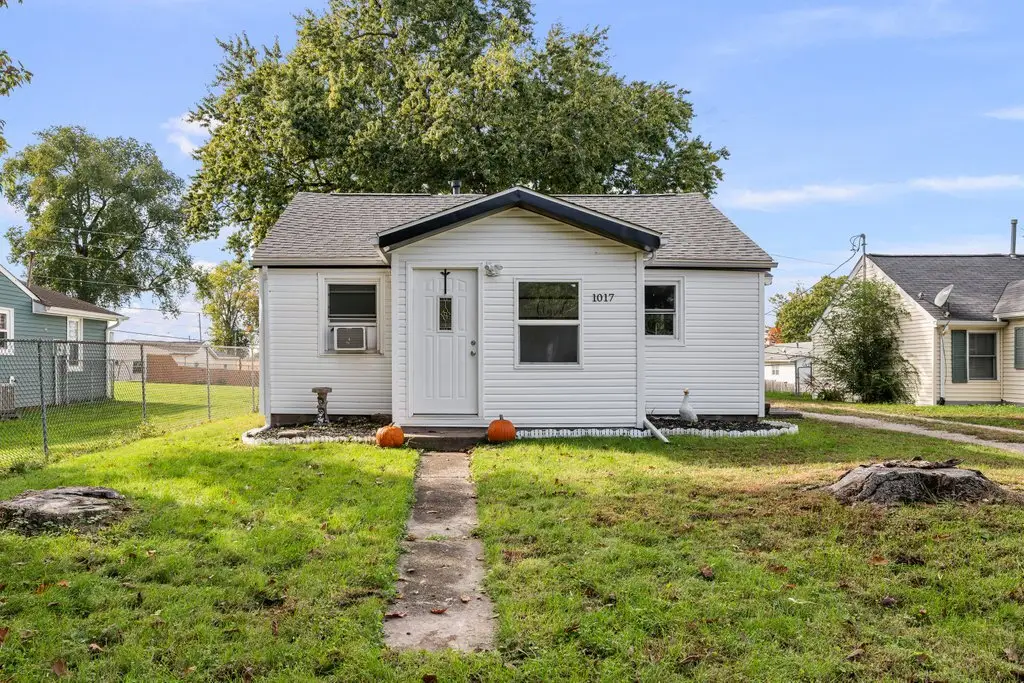 1017 7th Street, Colona, IL 61241 - #1