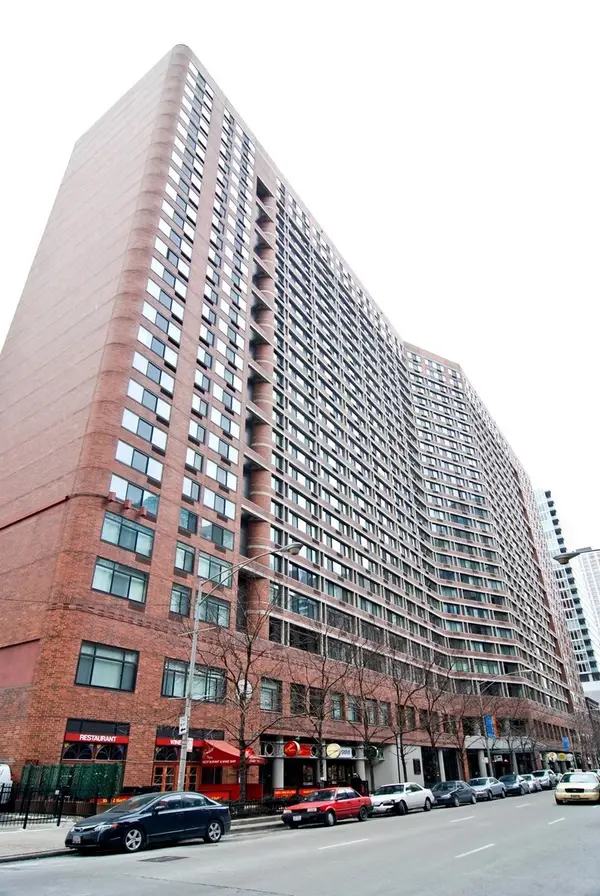 211 E Ohio Street #819, Chicago, IL 60611