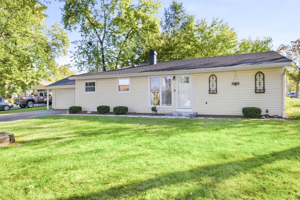 122 Caddy Avenue, Carpentersville, IL 60110 - #1