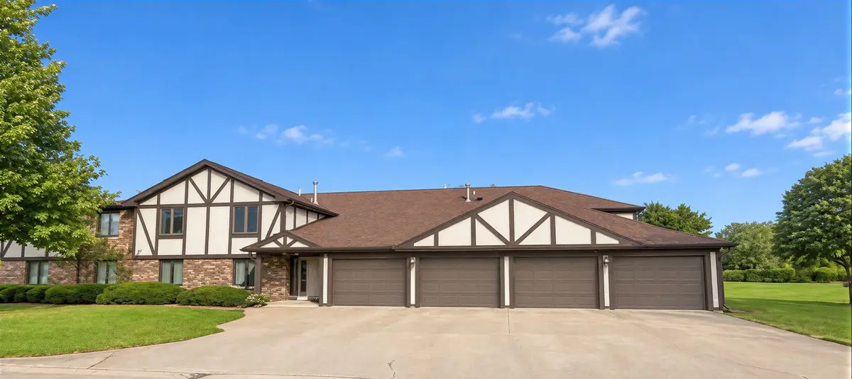 3 Crystal Court #C-1, Pontiac, IL 61764 - #1