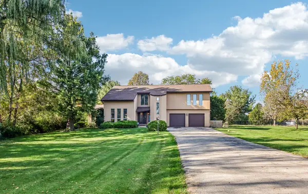 13730 W Larkspur Drive, Homer Glen, IL 60491