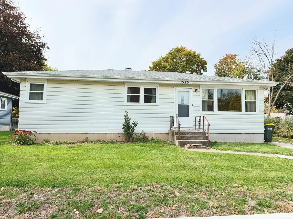 550 Elm Street, Hampshire, IL 60140 - #1
