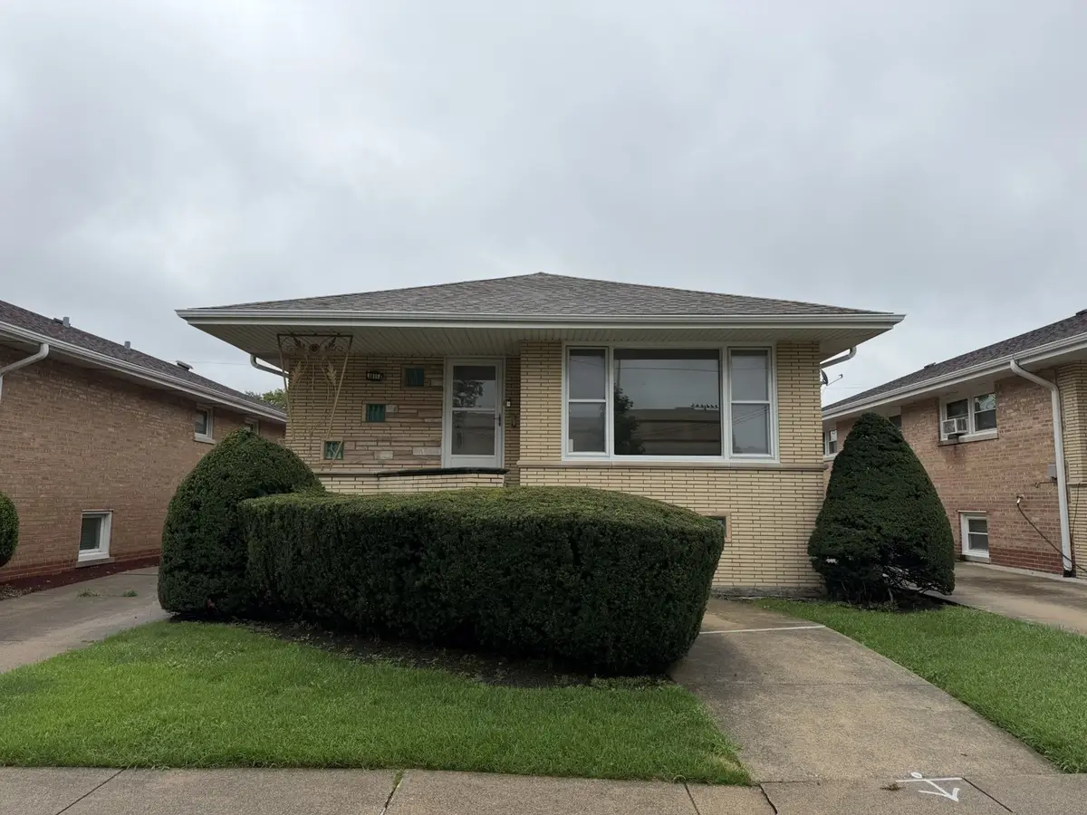 8415 S Kedvale Avenue, Chicago, IL 60652 - #1