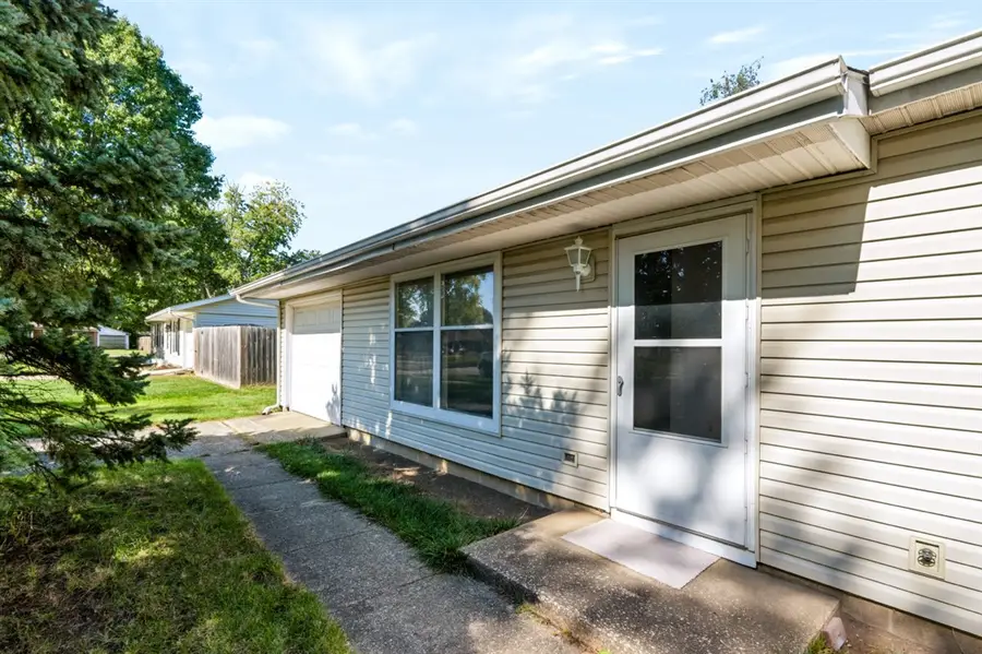 3306 W Daniel Street, Champaign, IL 61821 - #3