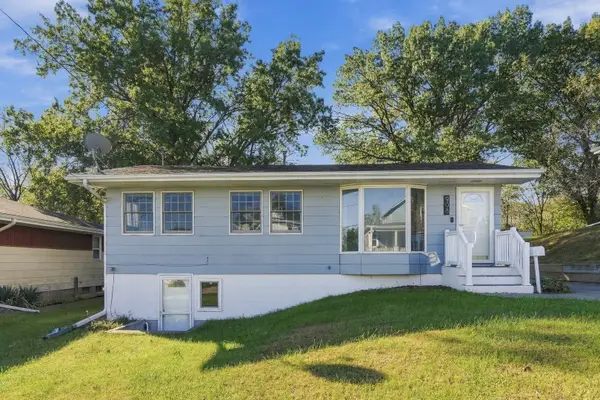 908 Leroy Street, Muscatine, IA 52761