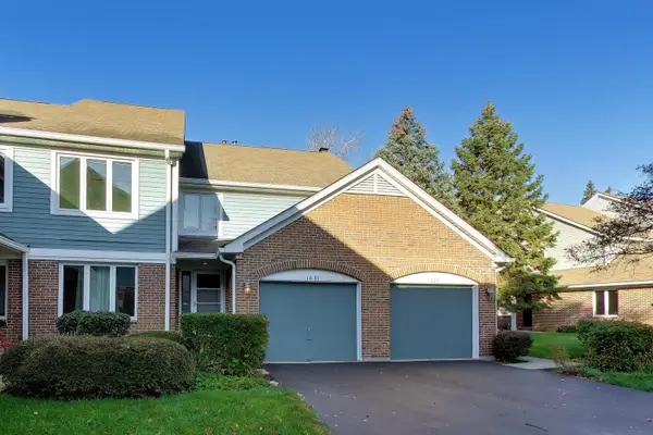 1671 N Courtland Drive #1671, Arlington Heights, IL 60004