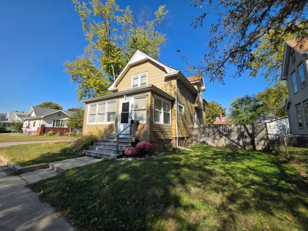 515 W Jefferson Street, Clinton, IL 61727
