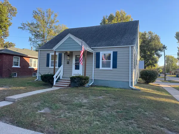 308 Mitchell Street W, Benton, IL 62812