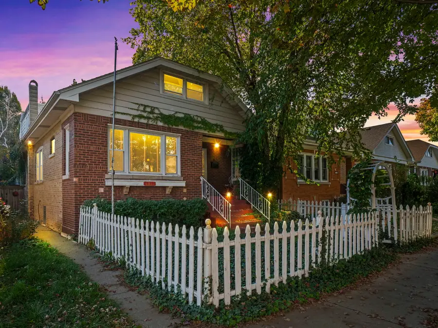 4847 W Newport Avenue, Chicago, IL 60641 - #2