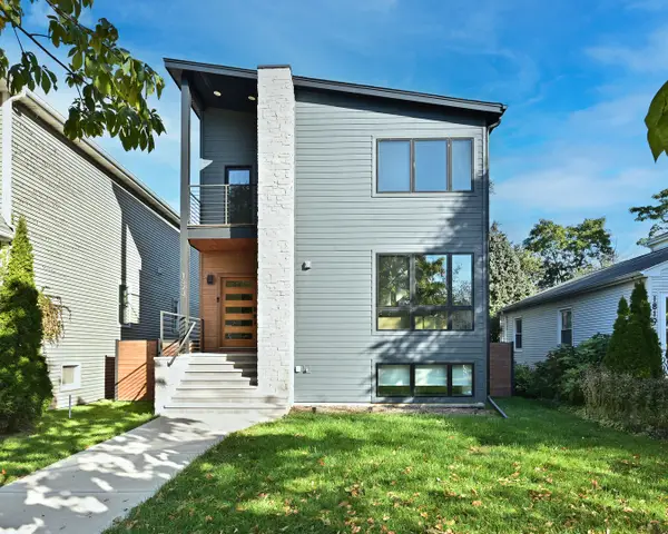 1823 Greenwood Street, Evanston, IL 60201