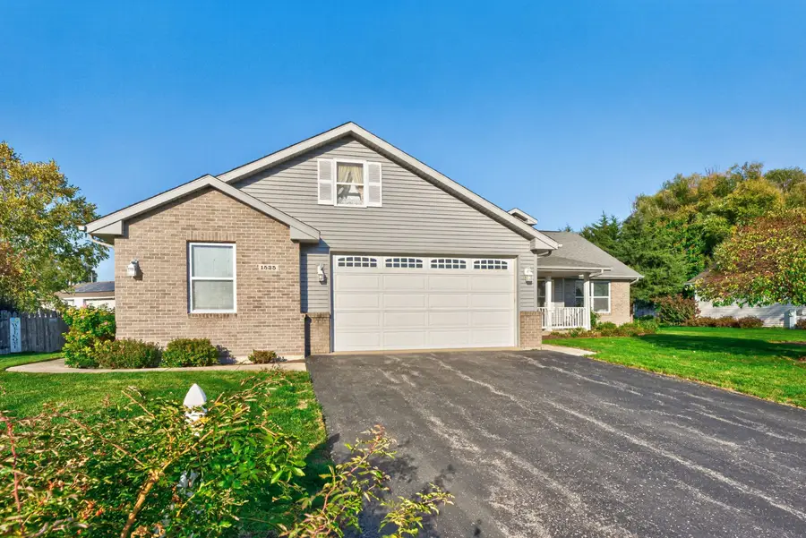 1535 Westmont Drive, Byron, IL 61010 - #2