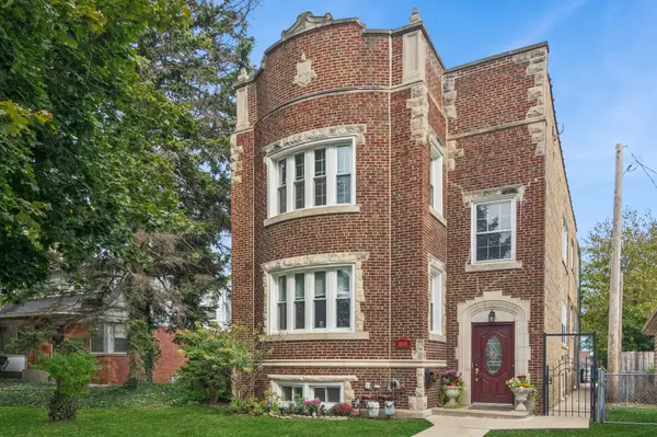 8145 Harding Avenue, Skokie, IL 60076