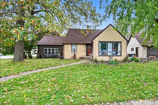 2115 Lydia Street, Waukegan, IL 60085