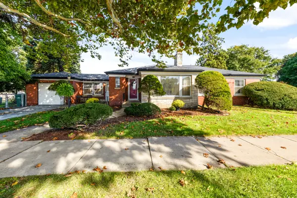 3600 W 99th Street, Evergreen Park, IL 60805
