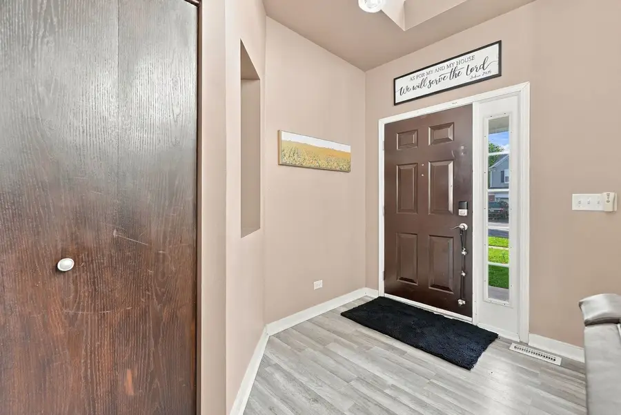 946 Oxford Court, Pingree Grove, IL 60140 - #2