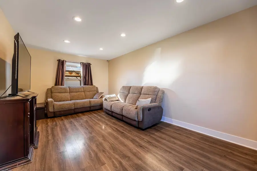 7743 W Ardmore Avenue, Chicago, IL 60631 - #3