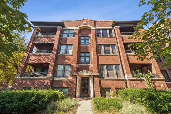 4202 N Wolcott Avenue #3, Chicago, IL 60613