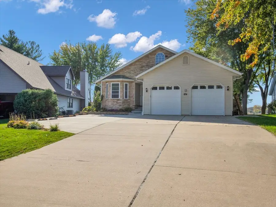 674 Candlewick Drive, Poplar Grove, IL 61065 - #2