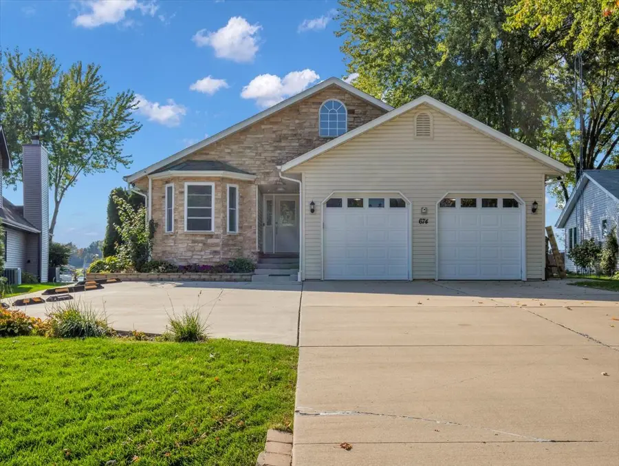 674 Candlewick Drive, Poplar Grove, IL 61065 - #3