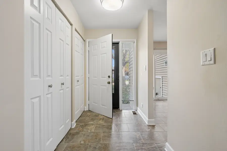 225 Winding Oak Lane #225, Buffalo Grove, IL 60089 - #2