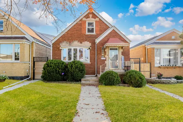 3939 W 69th Place, Chicago, IL 60629