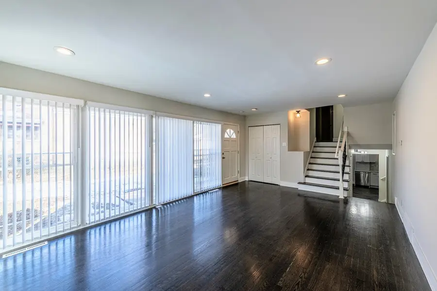 16039 Marion Drive, South Holland, IL 60473 - #3