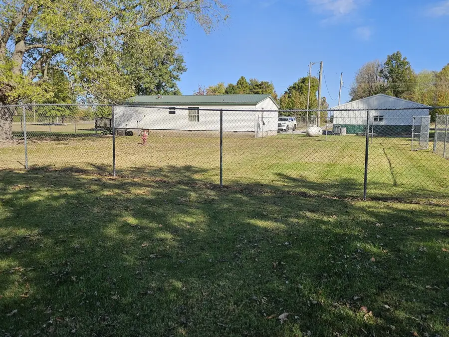 8757 N Il Hwy 148, Mount Vernon, IL 62864 - #3