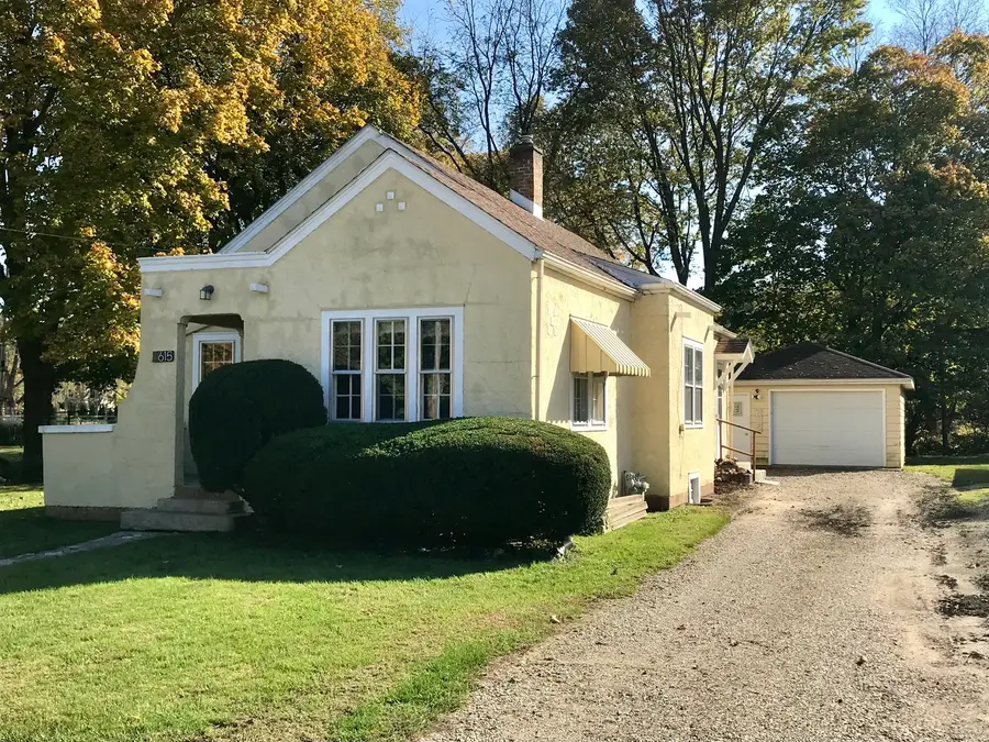 615 Brewster Street, Tiskilwa, IL 61368 - #2