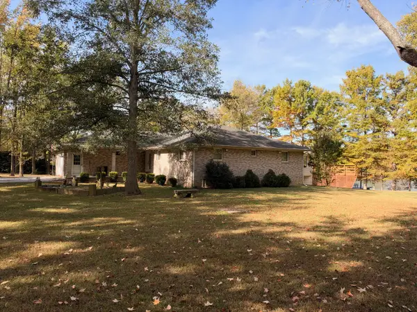 15473 Lake Moses Lane, Benton, IL 62812