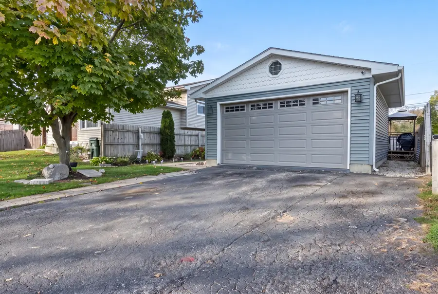 1520 Cherokee Drive, Round Lake Beach, IL 60073 - #2