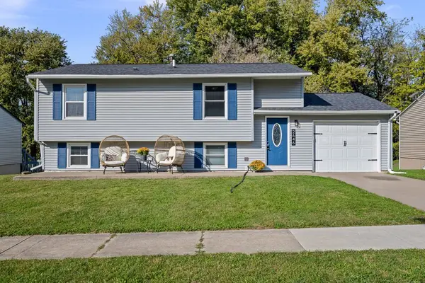 2646 W 56th Street, Davenport, IA 52806