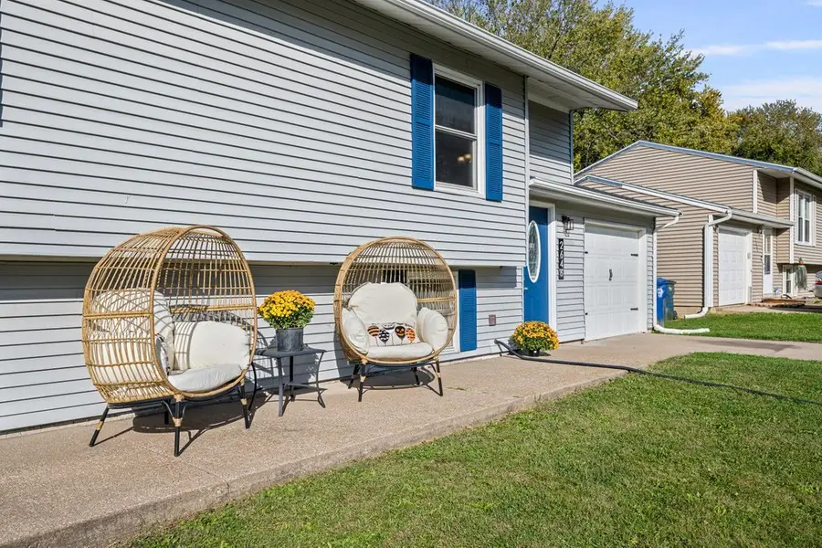 2646 W 56th Street, Davenport, IA 52806 - #3