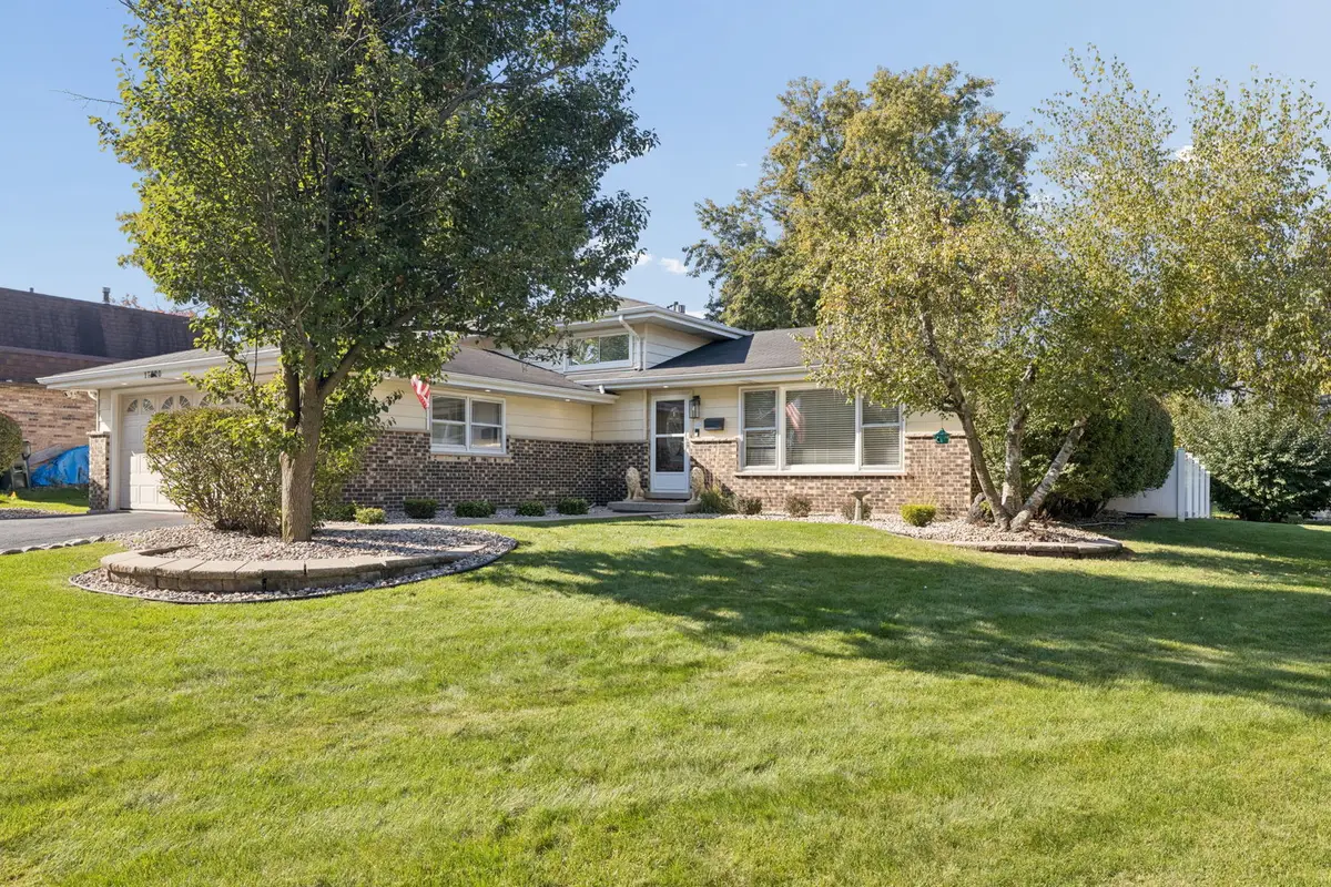 17020 Oconto Avenue, Tinley Park, IL 60477 - #1