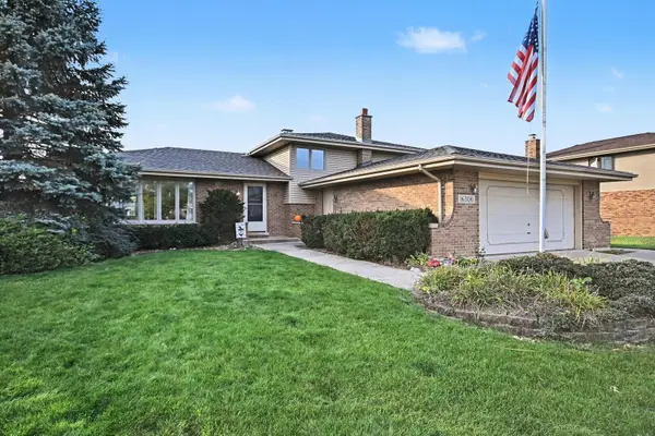16306 Bormet Drive, Tinley Park, IL 60477